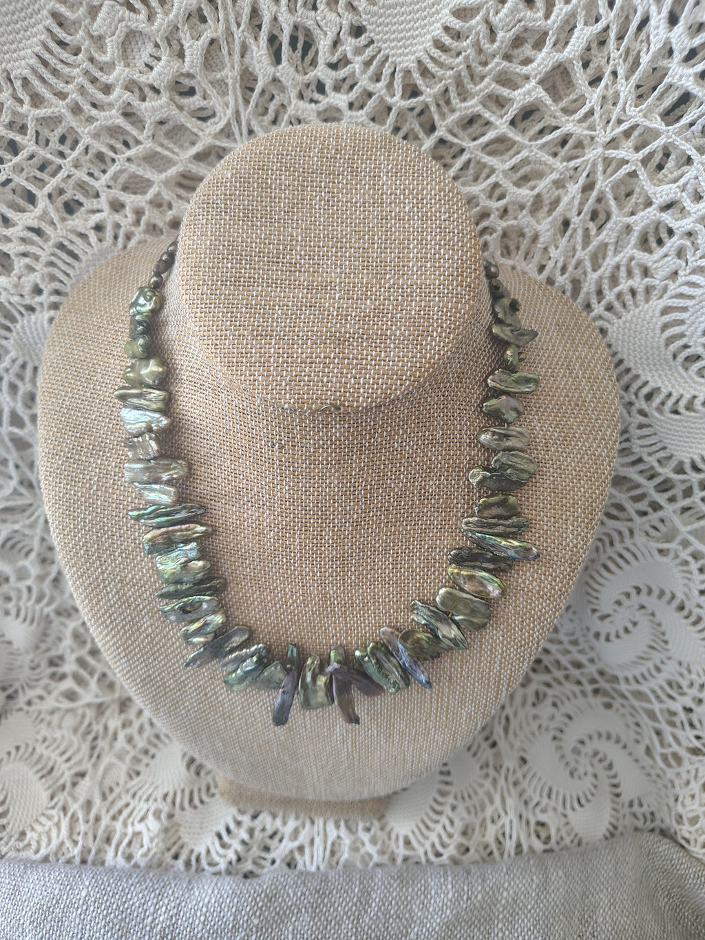 Necklace freshwater pearls
